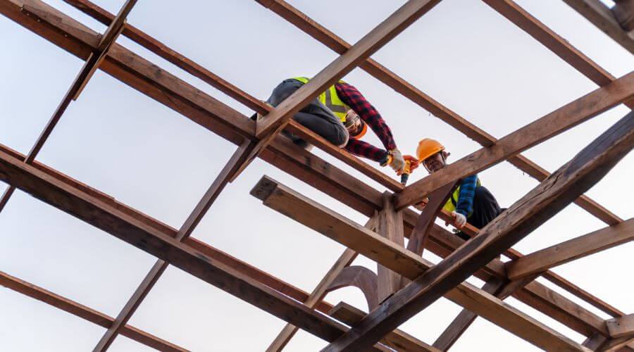 Professional gutter cleaning services in Marlinton, WV